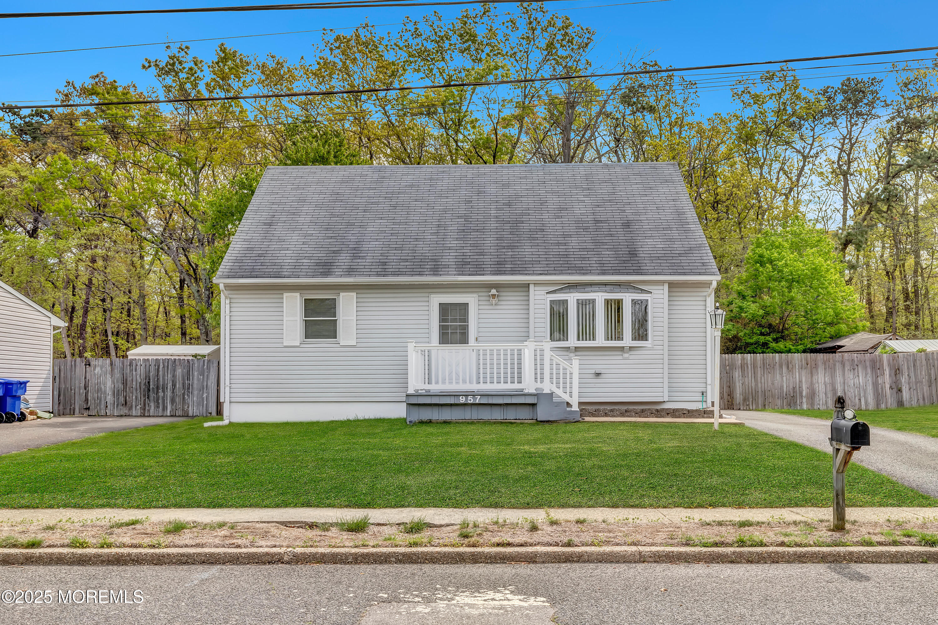 957 Harrison Road Toms River, NJ 08753 - Photo 38 of 40 004