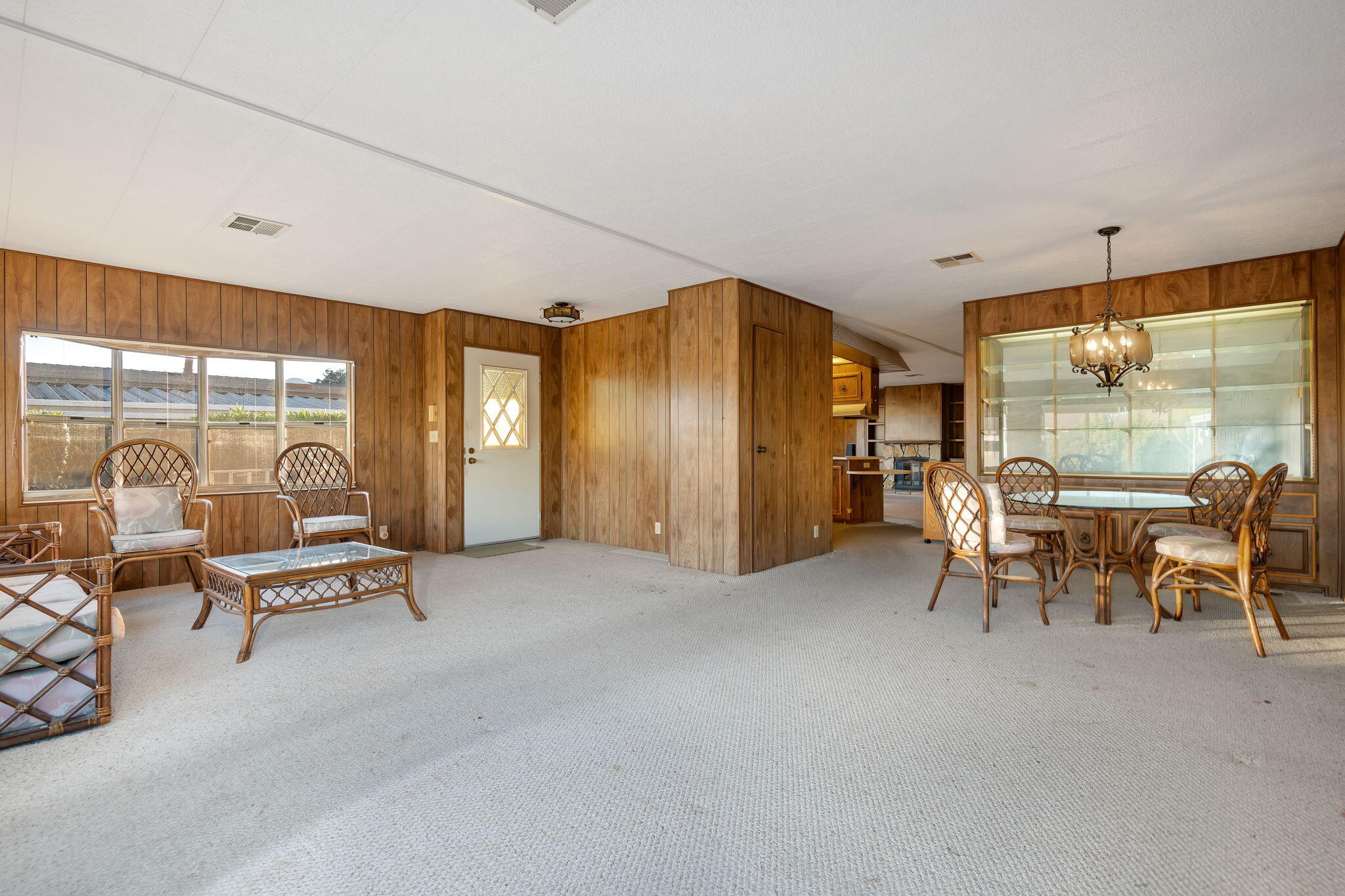 340 Old Mill Road, Unit 248 Santa Barbara, CA 93110 - Photo 3 of 12 06 - Living Room