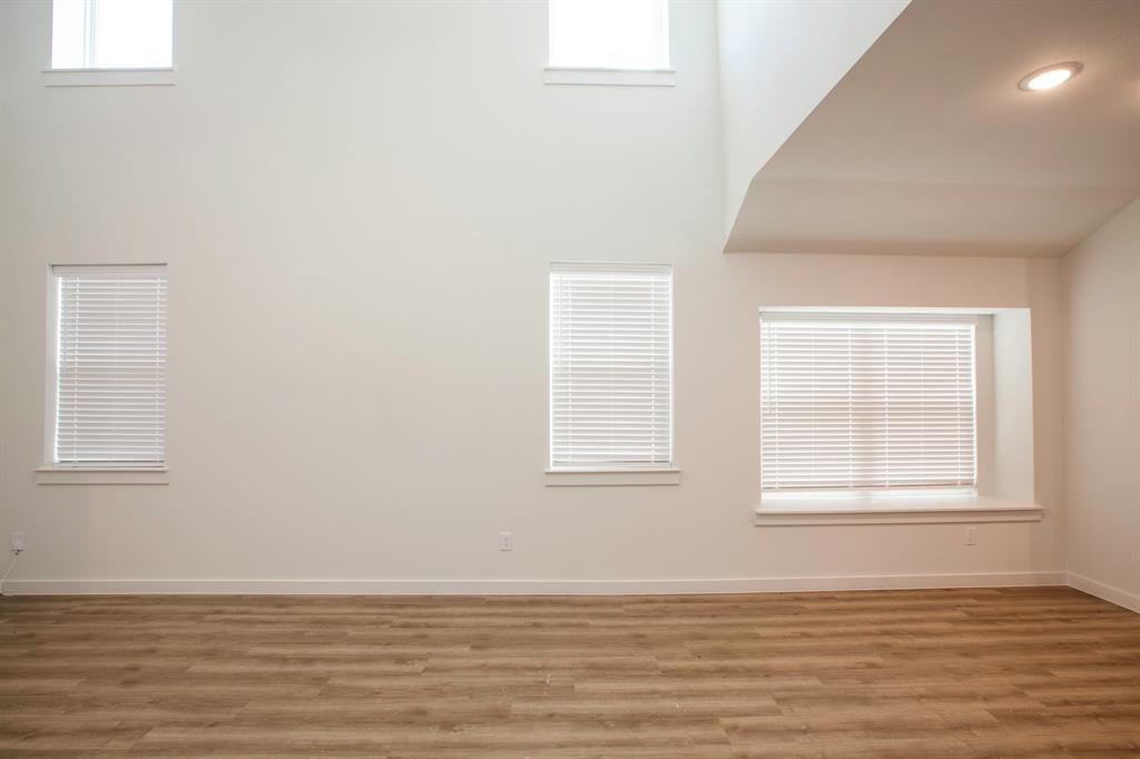 514 Weller Road McKinney, TX 75069 - Photo 12 of 39