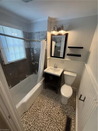 $1,495 | 159 Stanton Drive, Winston-Salem, NC 27106