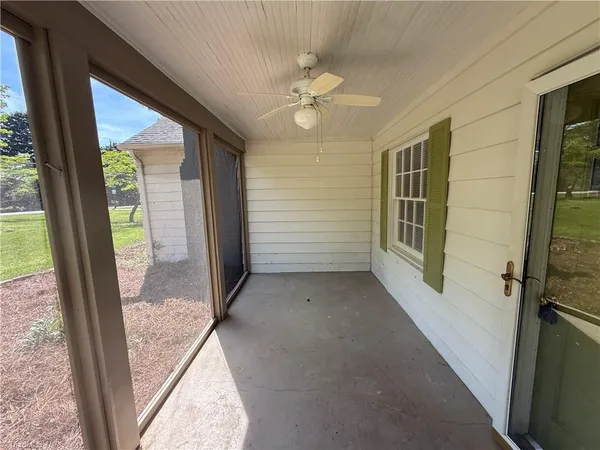 $1,495 | 159 Stanton Drive, Winston-Salem, NC 27106