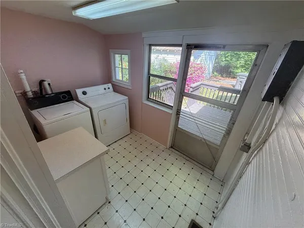 $1,495 | 159 Stanton Drive, Winston-Salem, NC 27106