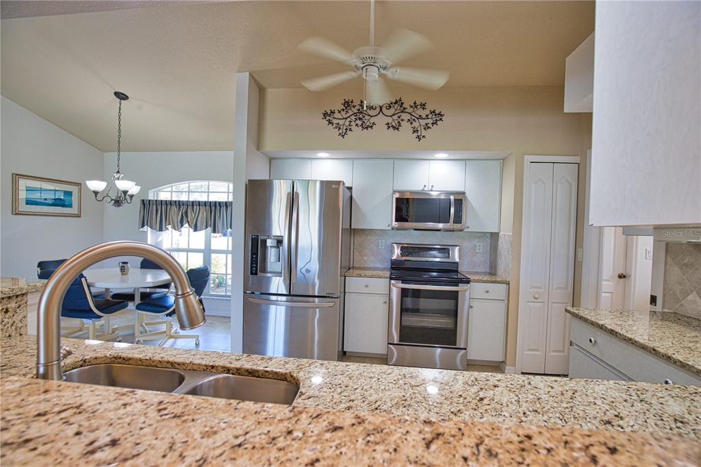 171 Medalist Road Rotonda West, FL 33947 - Photo 14 of 40