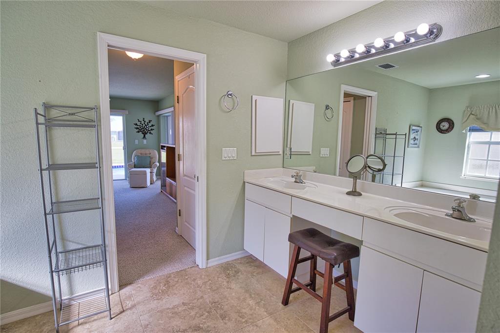 171 Medalist Road Rotonda West, FL 33947 - Photo 25 of 40