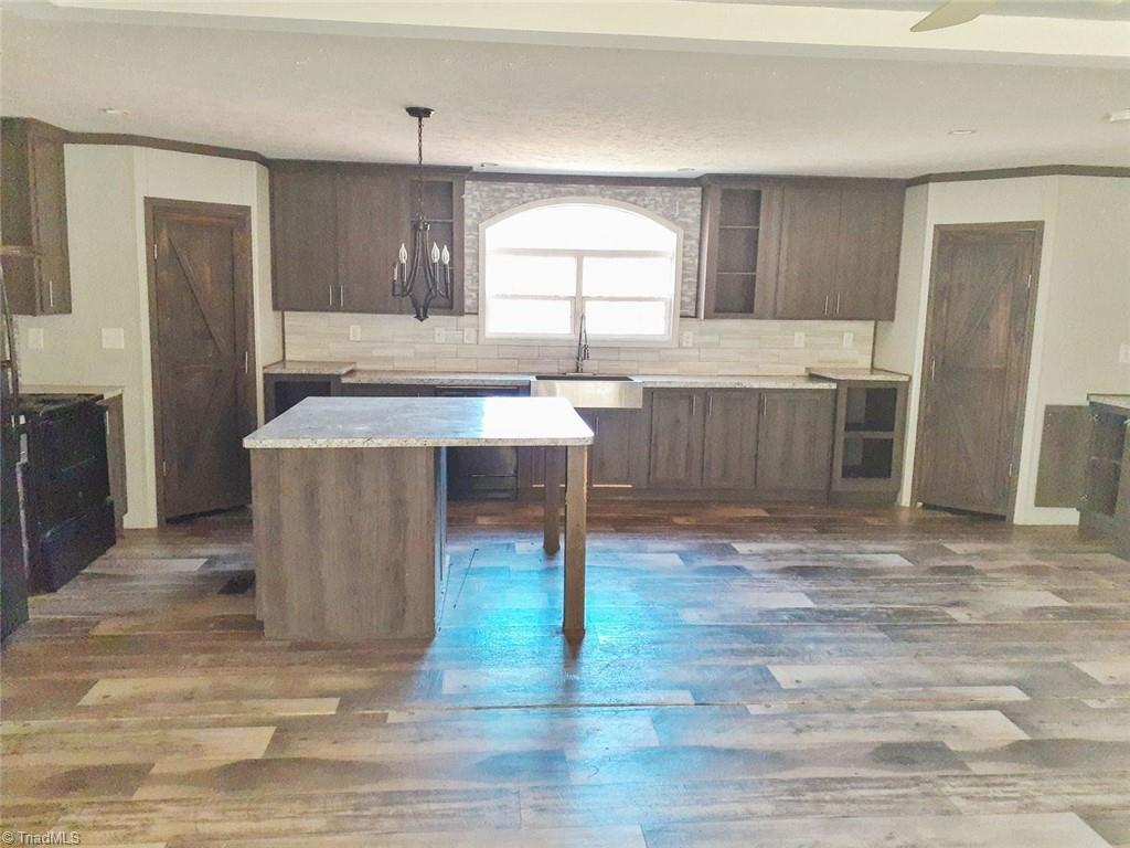 829 Danbury Bridge Road Madison, NC 27025 - Photo 6 of 21