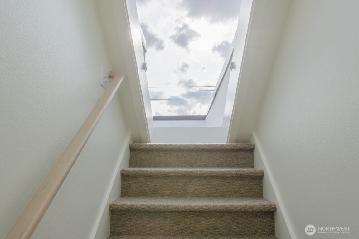 4358 6th Avenue Northwest Seattle, WA 98107 - Photo 11 of 16