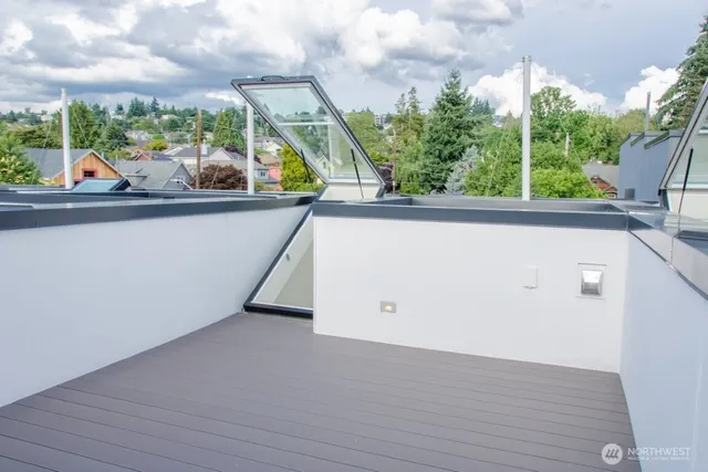 $3,150 | 4358 6th Avenue Northwest, Seattle, WA 98107