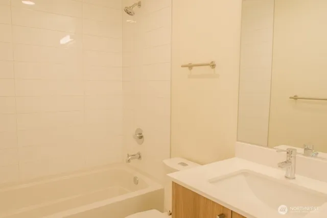 $3,150 | 4358 6th Avenue Northwest, Seattle, WA 98107