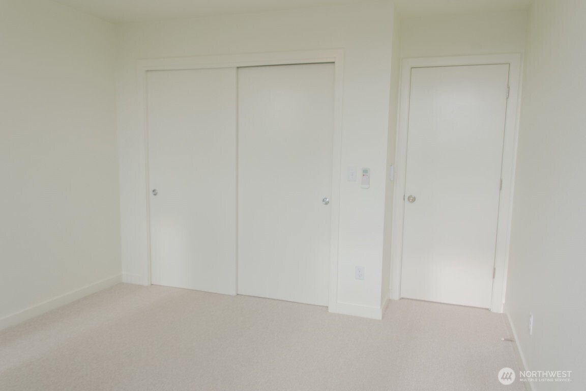 4358 6th Avenue Northwest Seattle, WA 98107 - Photo 9 of 16