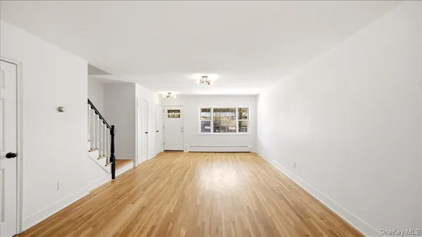 $739,000 | 3337 Gunther Avenue | Baychester