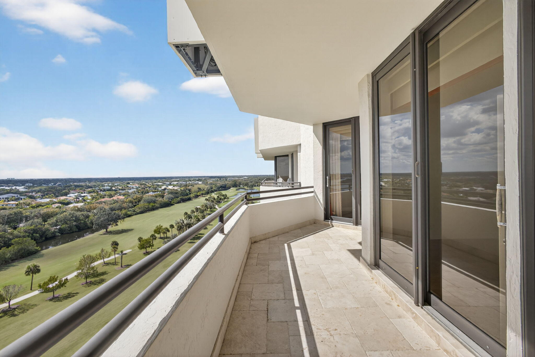 3322 Casseekey Island Road, Unit 1304 Jupiter, FL 33477 - Photo 23 of 30 37-web-or-mls-5D1A2207