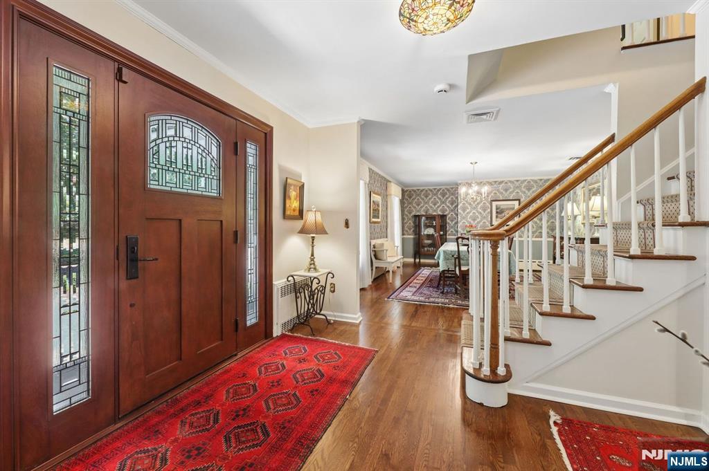 27 Duane Lane Demarest, NJ 07627 - Photo 8 of 47