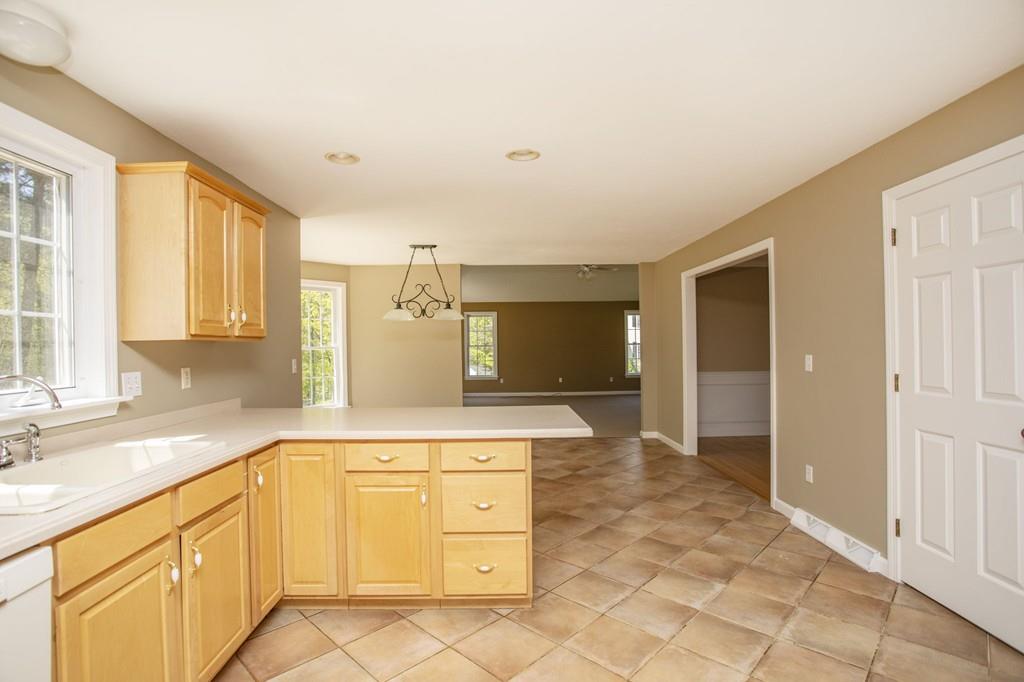 148 Buck Knoll Road Raynham, MA 02767 - Photo 23 of 42 Gallery Image 23