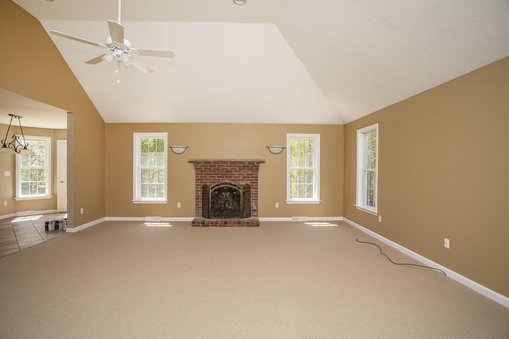 148 Buck Knoll Road Raynham, MA 02767 - Photo 9 of 42 Gallery Image 9