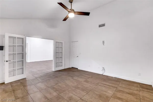 $2,950 | 211 Garfield Drive, Henderson, NV 89074