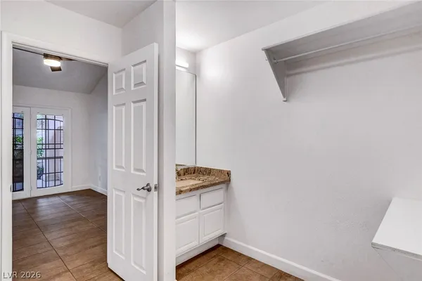 $2,950 | 211 Garfield Drive, Henderson, NV 89074