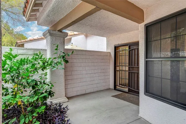 $2,950 | 211 Garfield Drive, Henderson, NV 89074