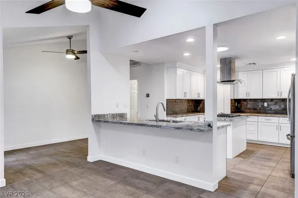 $2,950 | 211 Garfield Drive, Henderson, NV 89074