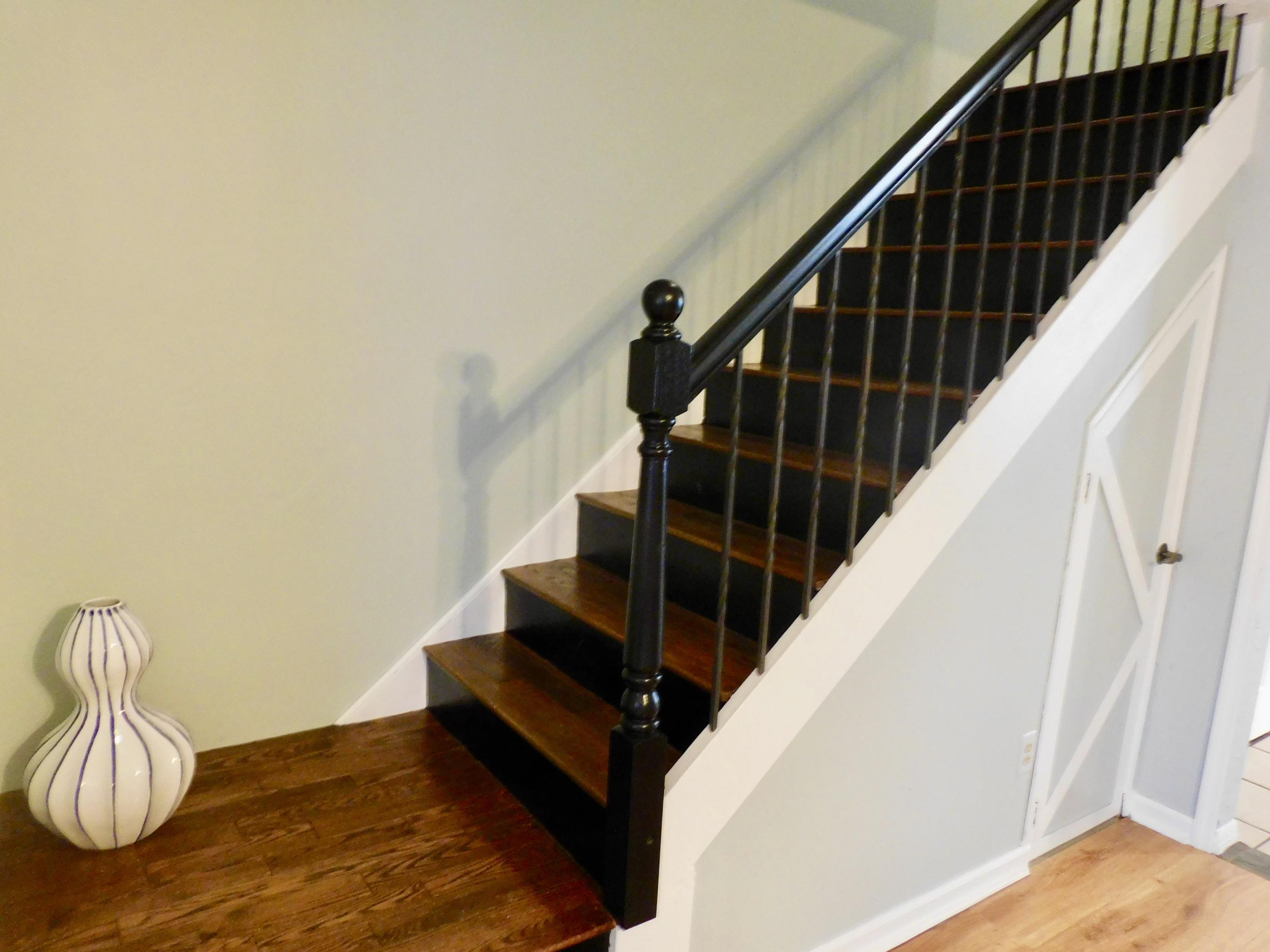79 Southwest Blackburn Terrace, Unit 4 Stuart, FL 34997 - Photo 19 of 40 Wood Stairs
