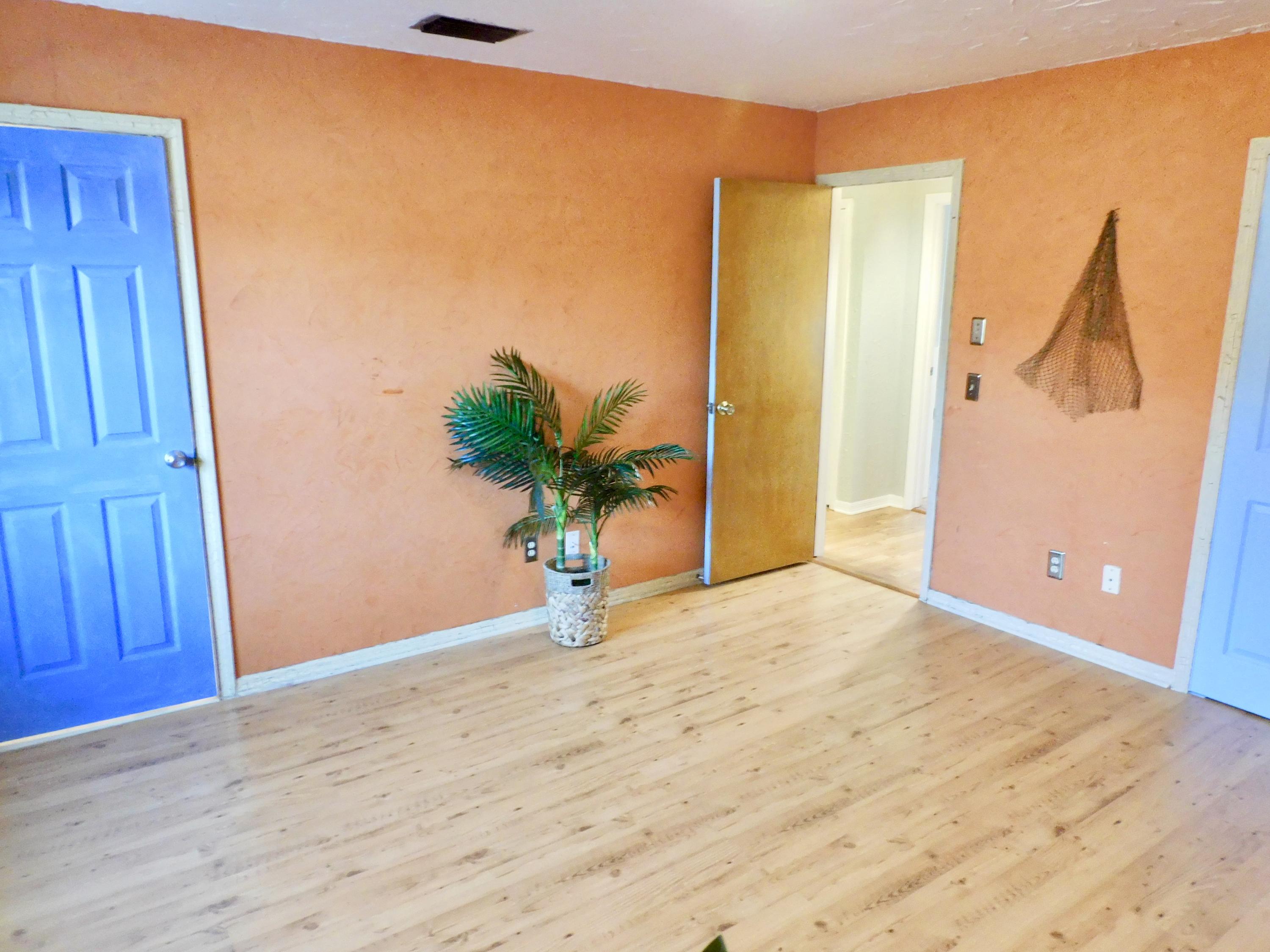 79 Southwest Blackburn Terrace, Unit 4 Stuart, FL 34997 - Photo 21 of 40 Master View