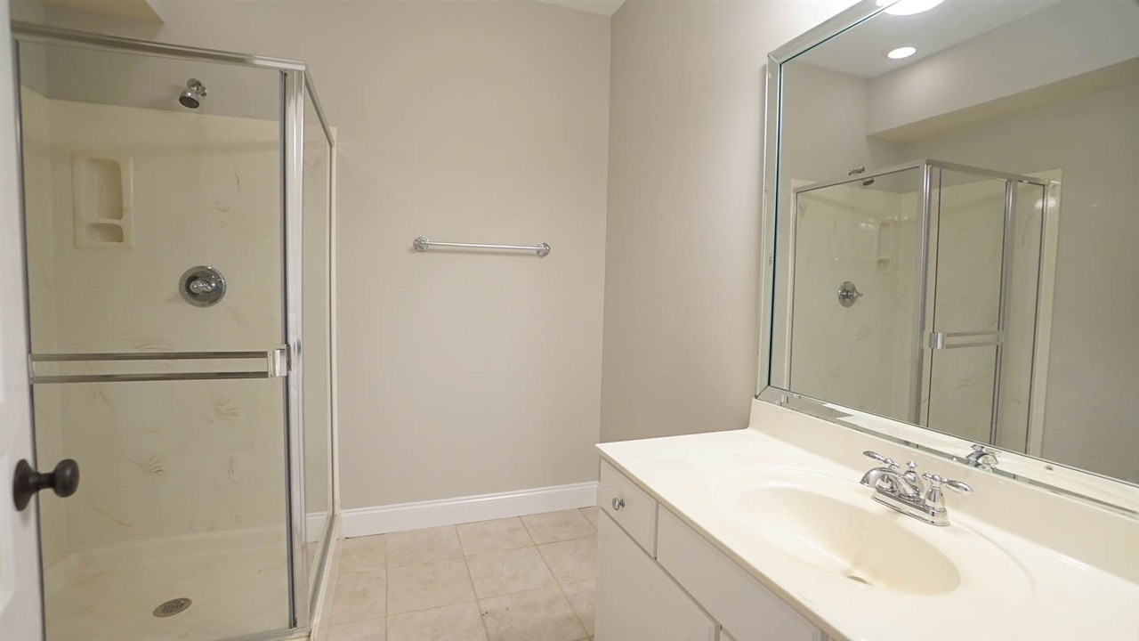 11317 Stoney Woods Drive Raleigh, NC 27614 - Photo 24 of 30 Full Bathroom
