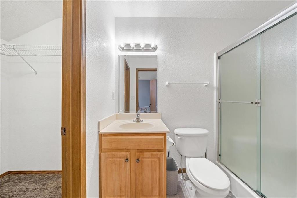 1203 Northwest Hidden Ridge Circle, Unit 29A Blue Springs, MO 64015 - Photo 13 of 23