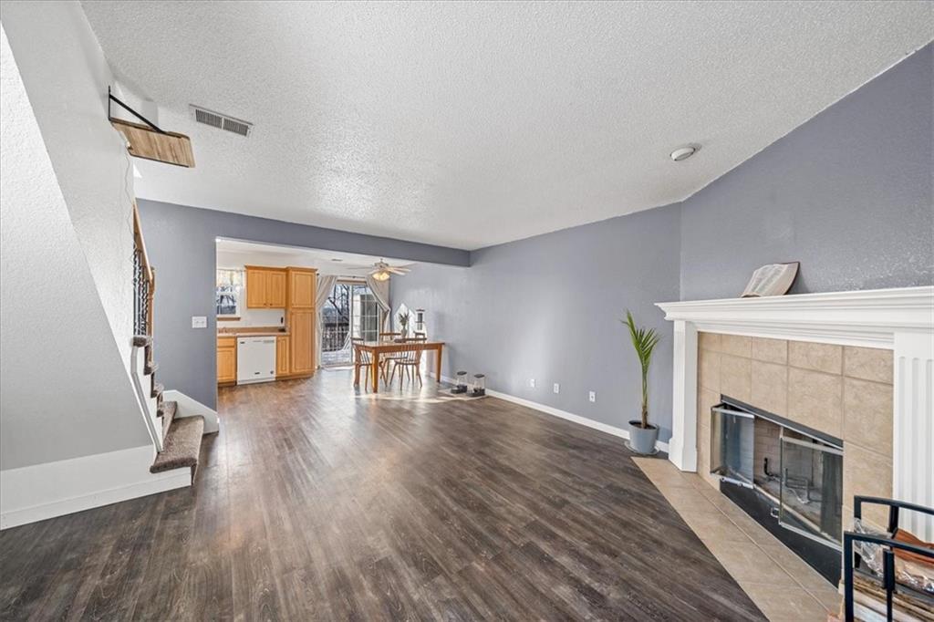 1203 Northwest Hidden Ridge Circle, Unit 29A Blue Springs, MO 64015 - Photo 3 of 23