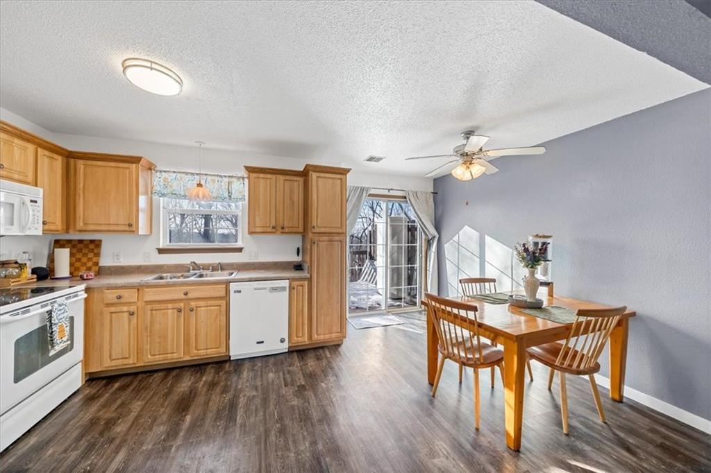 1203 Northwest Hidden Ridge Circle, Unit 29A Blue Springs, MO 64015 - Photo 7 of 23