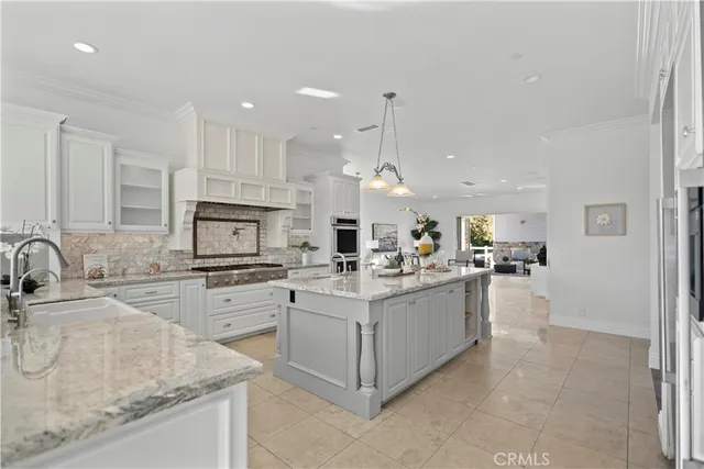 $4,485,000 | 19367 Vía De La Cielo, Yorba Linda, CA 92886