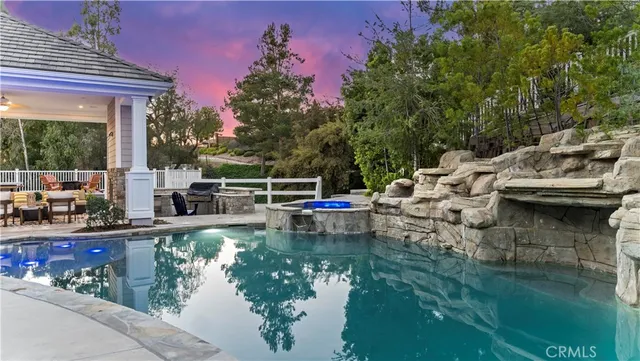 $4,485,000 | 19367 Vía De La Cielo, Yorba Linda, CA 92886