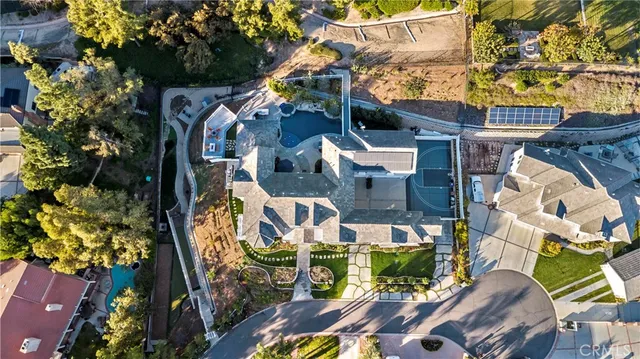$4,485,000 | 19367 Vía De La Cielo, Yorba Linda, CA 92886
