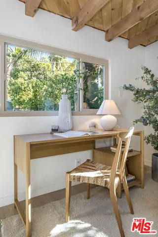 $1,298,000 | 5736 Denny Avenue, North Hollywood, CA 91601