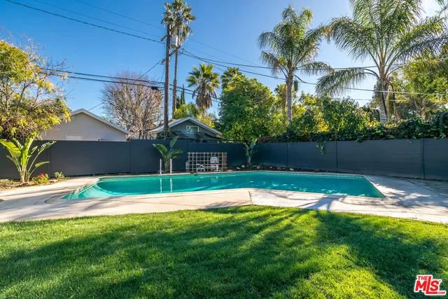 $1,298,000 | 5736 Denny Avenue, North Hollywood, CA 91601