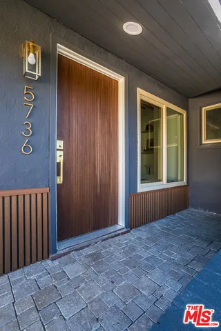 $1,298,000 | 5736 Denny Avenue, North Hollywood, CA 91601