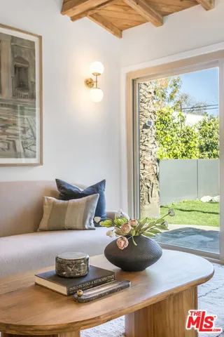 $1,298,000 | 5736 Denny Avenue, North Hollywood, CA 91601