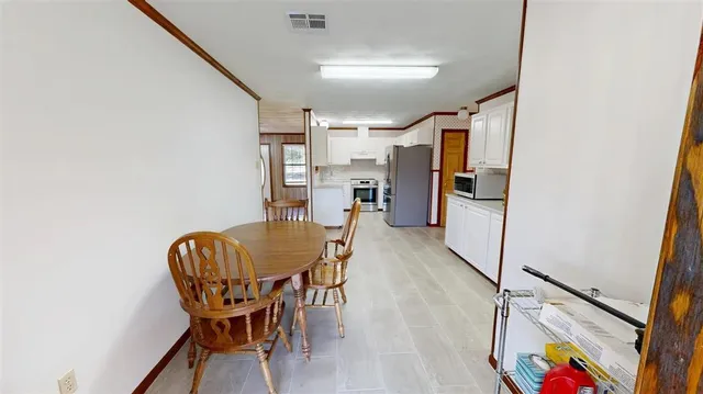 $1,800 | 497 High Hope Road, Sulphur, LA 70663