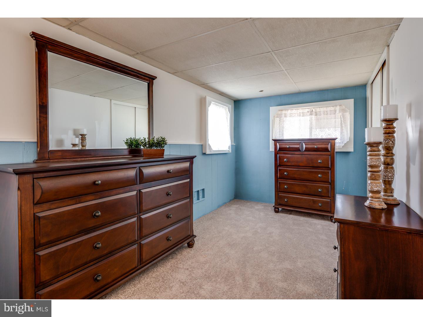 327 Collins Lane Maple Shade, NJ 08052 - Photo 16 of 23