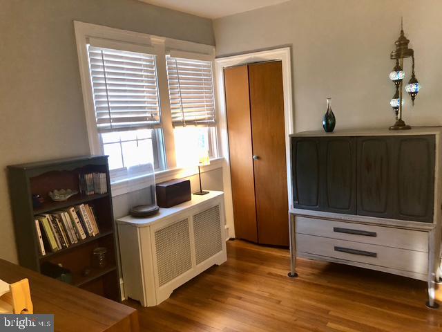 12 Windsor Circle Springfield, PA 19064 - Photo 26 of 28 a kitchen with a window a sink and a refrigerator