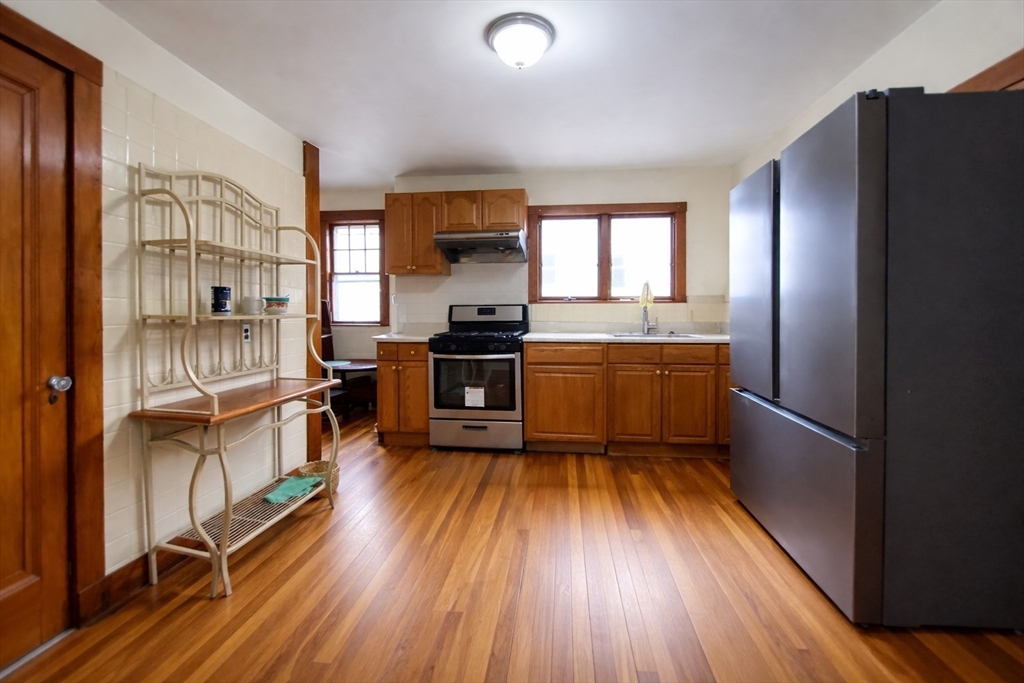 23 Menotomy Road, Unit 1 Arlington, MA 02476 - Photo 6 of 13