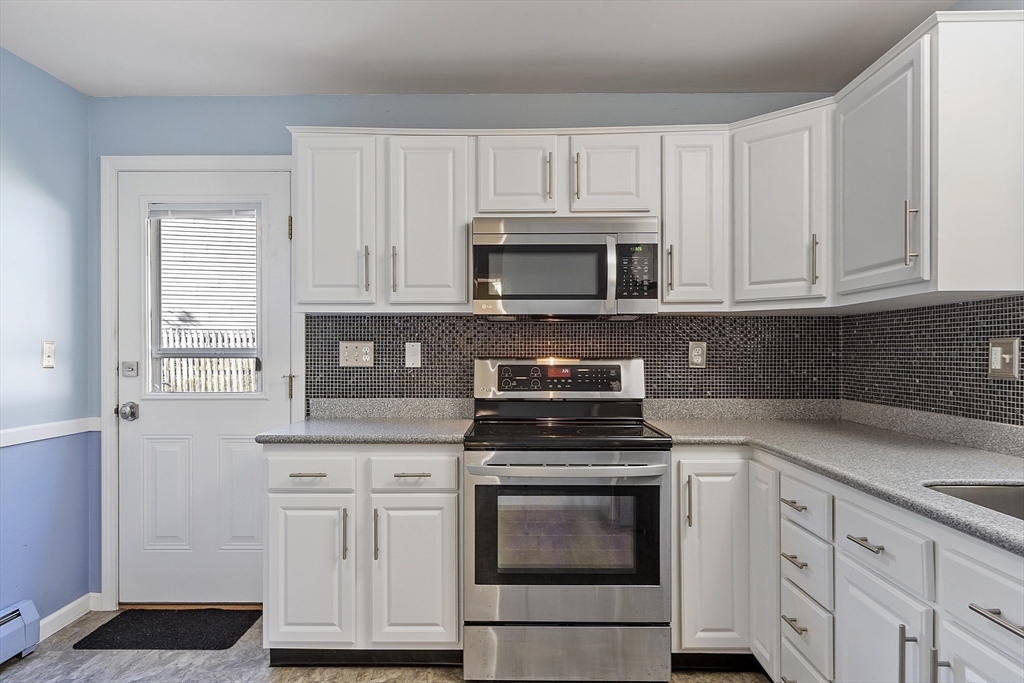 59 Santoro Road Worcester, MA 01606 - Photo 14 of 40 Gallery Image 14