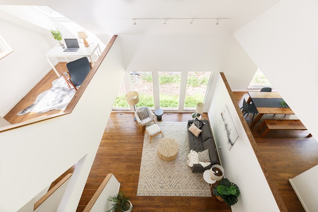 8 Hawk Hill Road Lincoln, MA 01773 - Photo 25 of 33