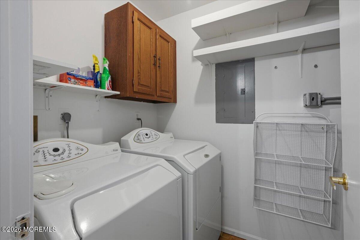 405 Wellington Place Matawan, NJ 07747 - Photo 18 of 29 a utility room with dryer and washer