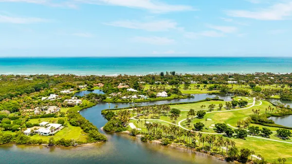 $2,500,000 | 11765 Southeast Laurel Lane, Hobe Sound, FL 33455