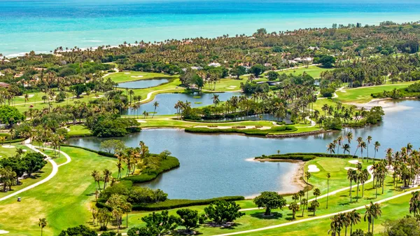 $2,500,000 | 11765 Southeast Laurel Lane, Hobe Sound, FL 33455