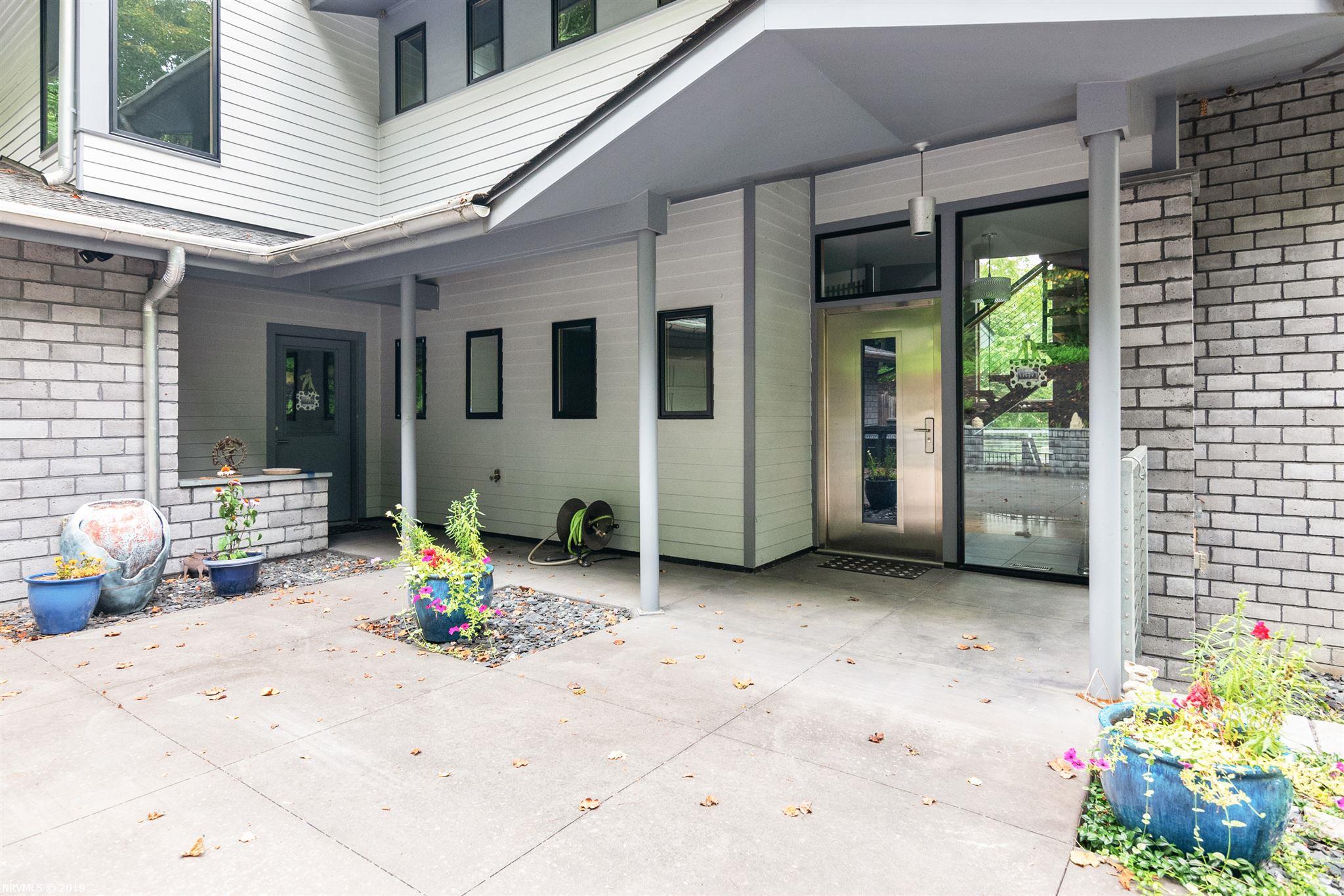 1405 Falcon Ridge Road Blacksburg, VA 24060 - Photo 7 of 50 Gallery Image 7