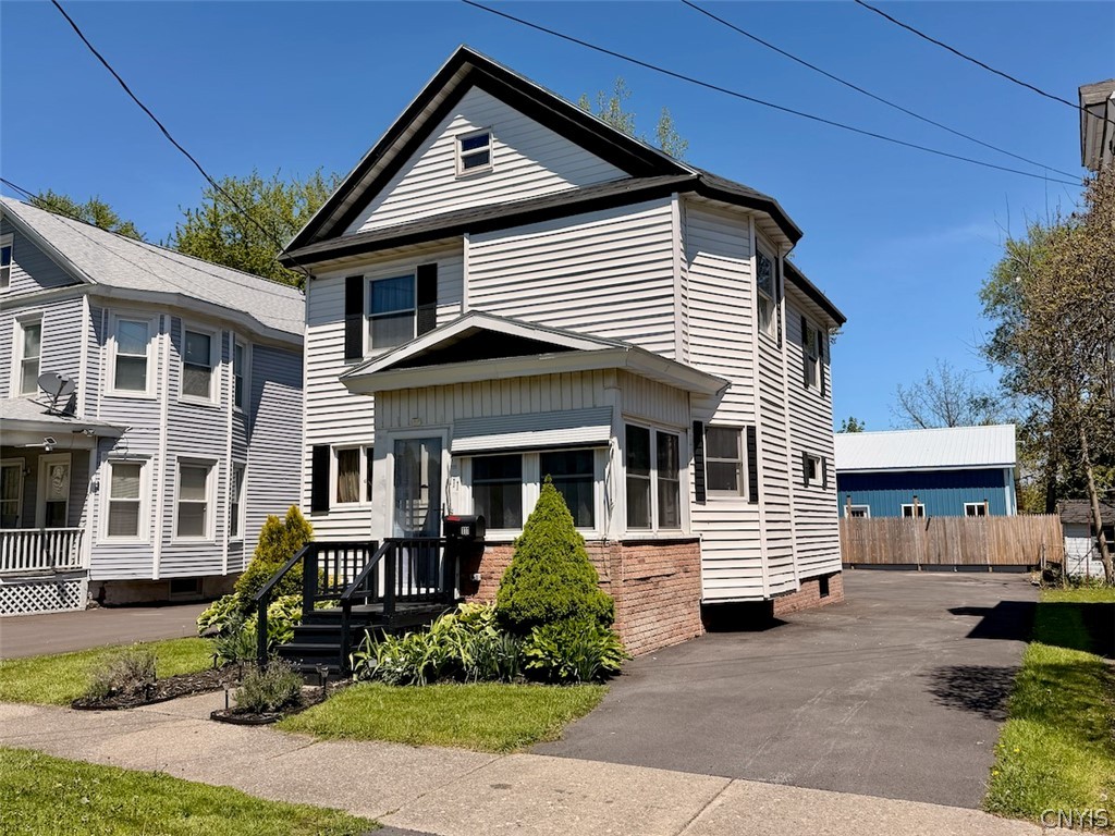 111 West 1st Street South Fulton, NY 13069 - Photo 4 of 25