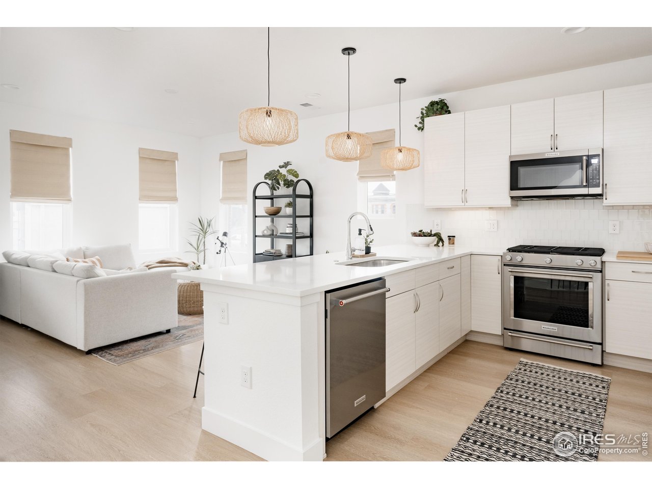 741 24th Street Denver, CO 80205 - Photo 44 of 44 Open floor plan