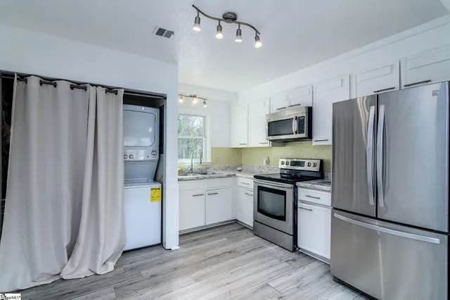 $200,000 | 116 Johnson Street, Duncan, SC 29334