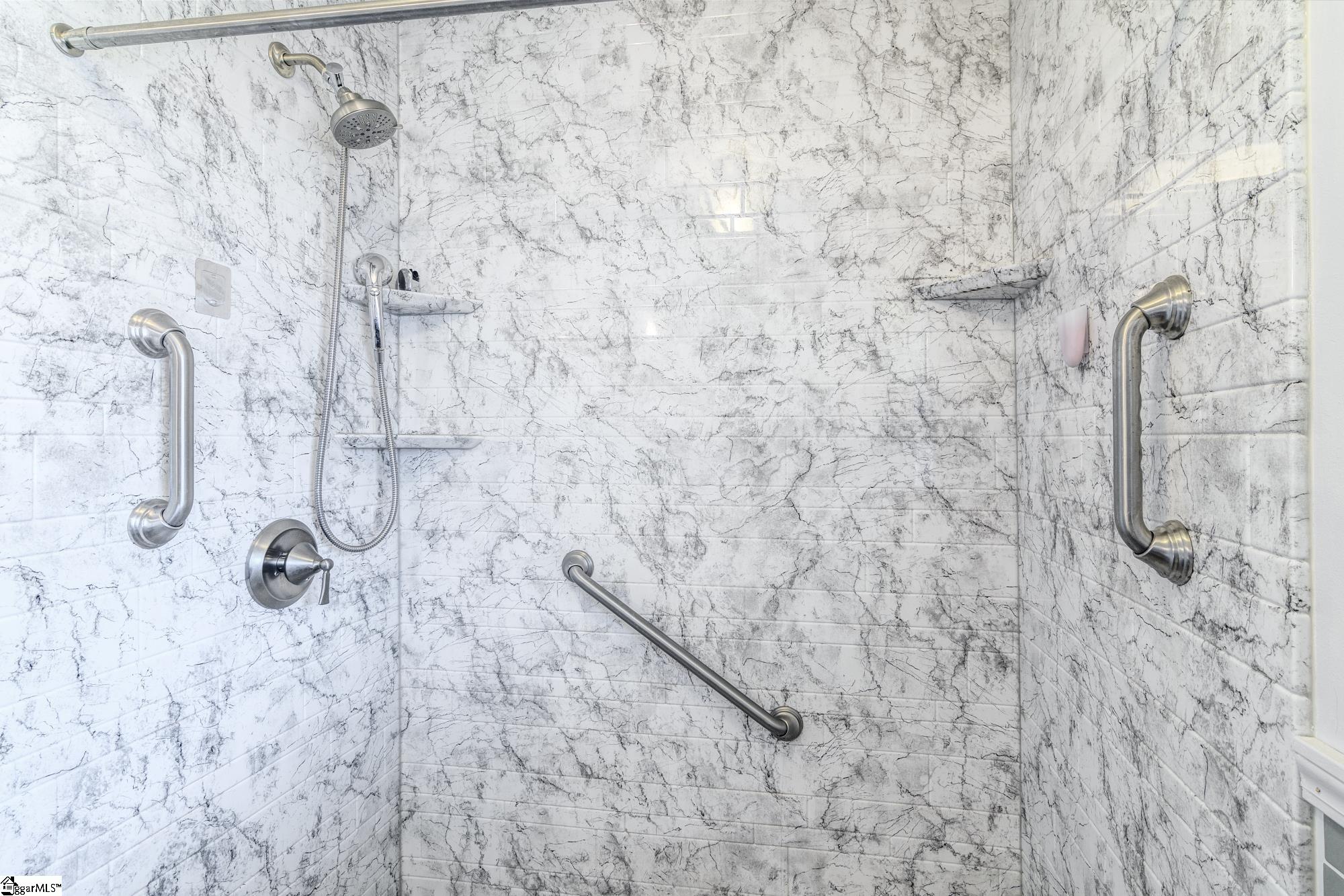 116 Johnson Street Duncan, SC 29334 - Photo 21 of 36