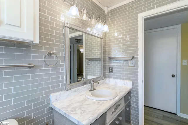 $200,000 | 116 Johnson Street, Duncan, SC 29334